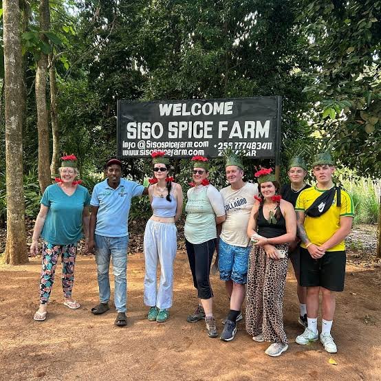 Spice Tour with Lunch - thumbnail 3